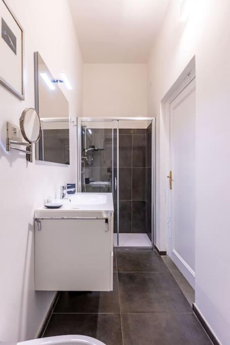 Academia Of Davide Spacious Apartment Florence Exterior photo