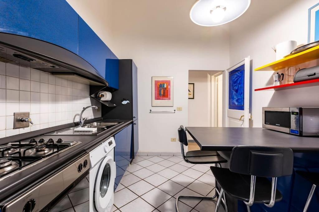 Academia Of Davide Spacious Apartment Florence Exterior photo