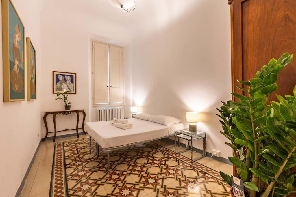 Academia Of Davide Spacious Apartment Florence Exterior photo