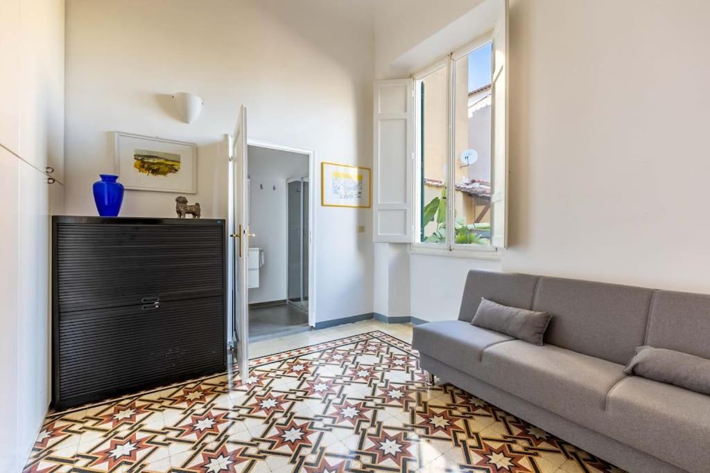 Academia Of Davide Spacious Apartment Florence Exterior photo