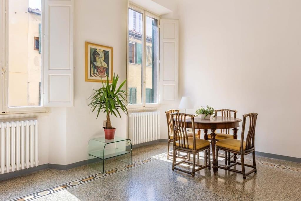 Academia Of Davide Spacious Apartment Florence Exterior photo